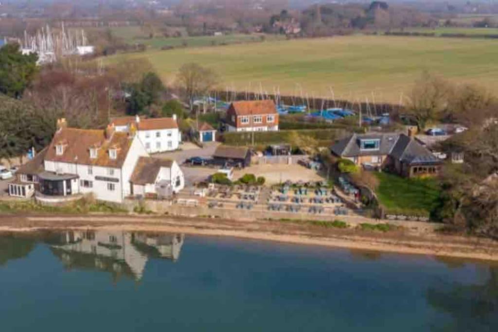 Villa The Sails à East Wittering Extérieur photo
